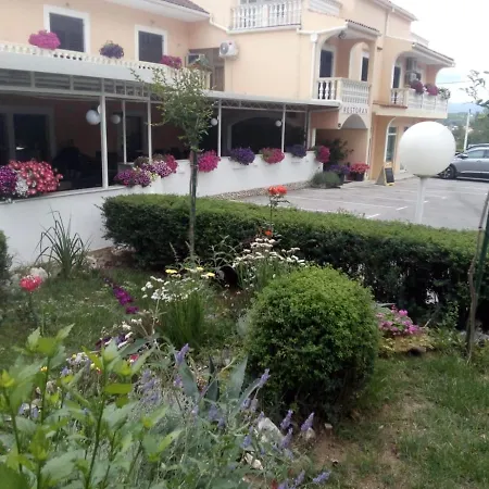 Pansion Restoran Marin Guest house 3*