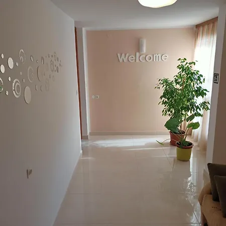 Gæstehus Pansion Restoran Marin 3*