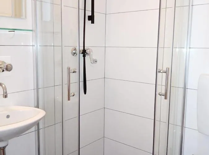 Pansion Restoran Marin Gostinjska kuća 3*